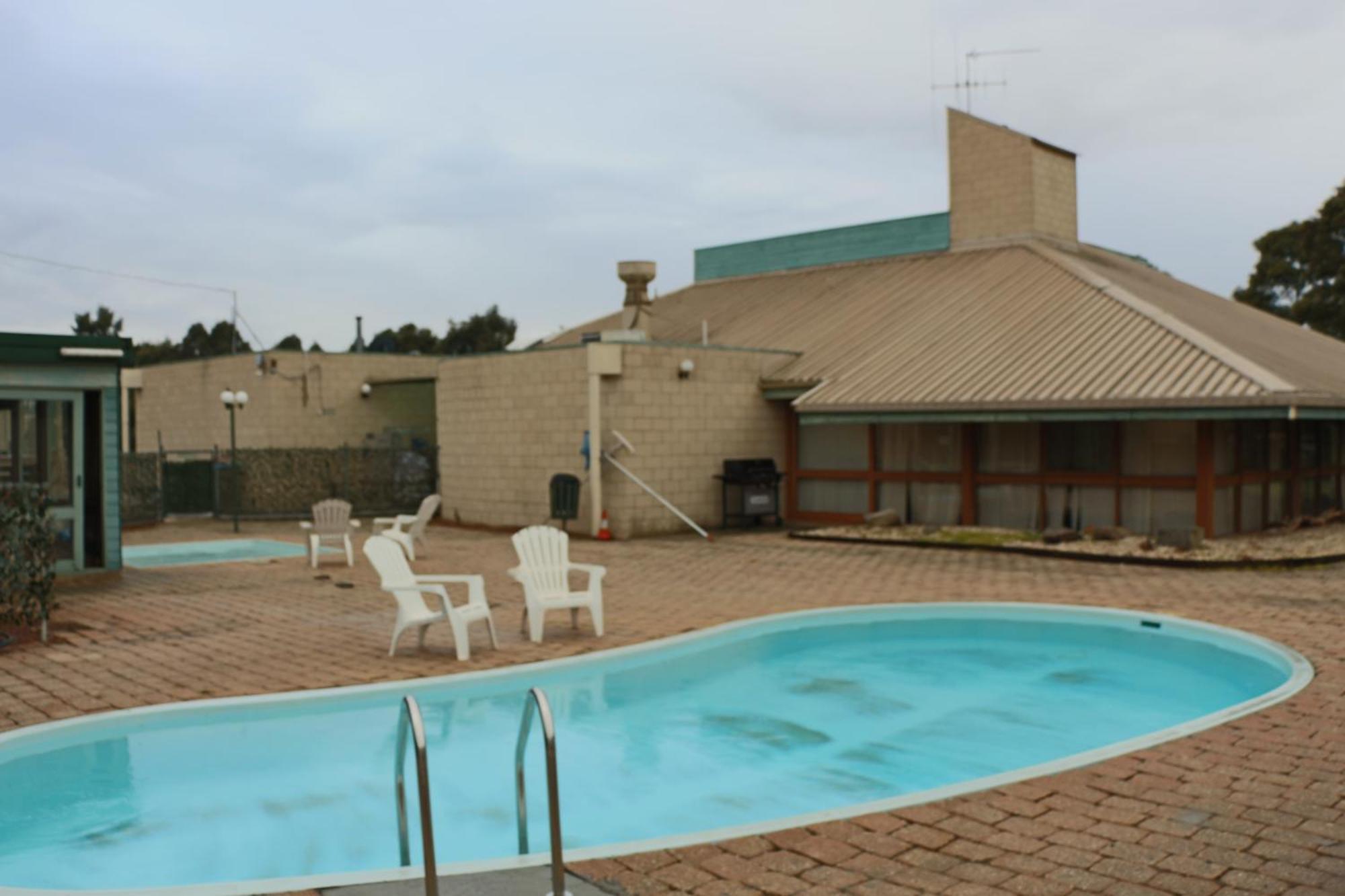 Bendigo Motor Inn Kangaroo Flat Exterior foto